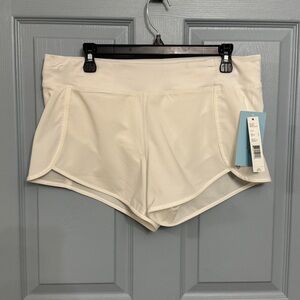 Antonio Melani Women's White Motion Shorts Large NWT